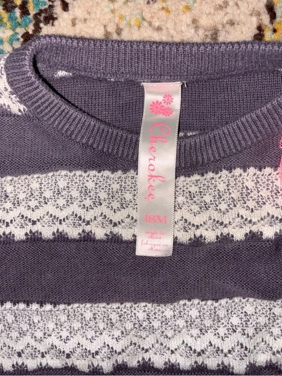 Cherokee 18M Girls Sweater Top Gray White Knit Ruffle Hem Pink Flower Toddler - Picture 2 of 2
